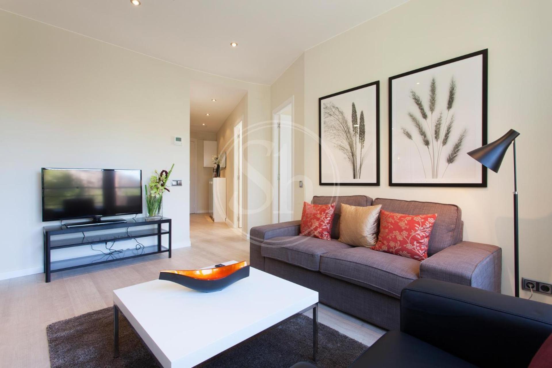Familiar En Avenida Gaudi Apartamento Barcelona