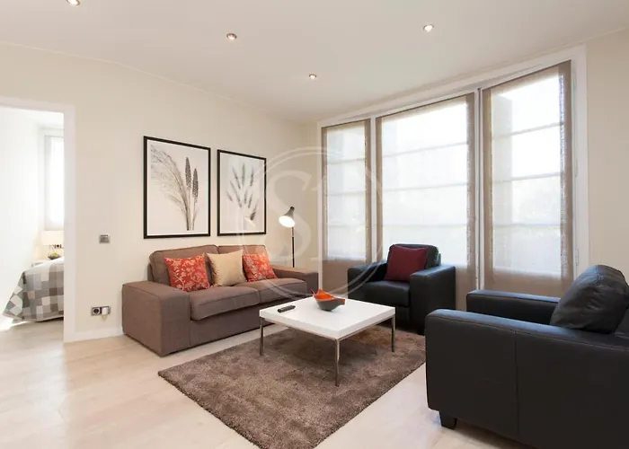 Apartamento Familiar En Avenida Gaudi
