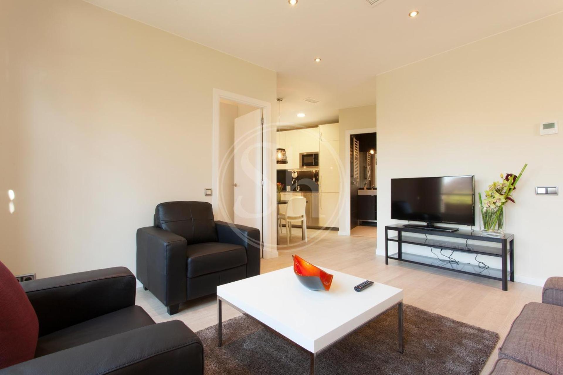 Apartment Familiar En Avenida Gaudi Barcelona